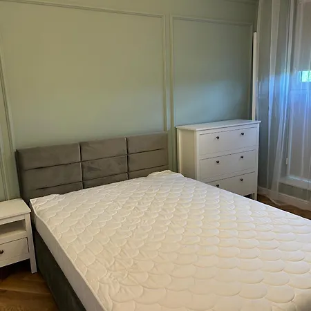 Akademicka 8 G Onkologia I Politechnika *